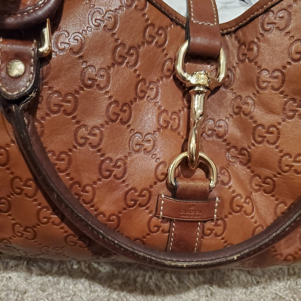 Authentic pre loved gucci bag